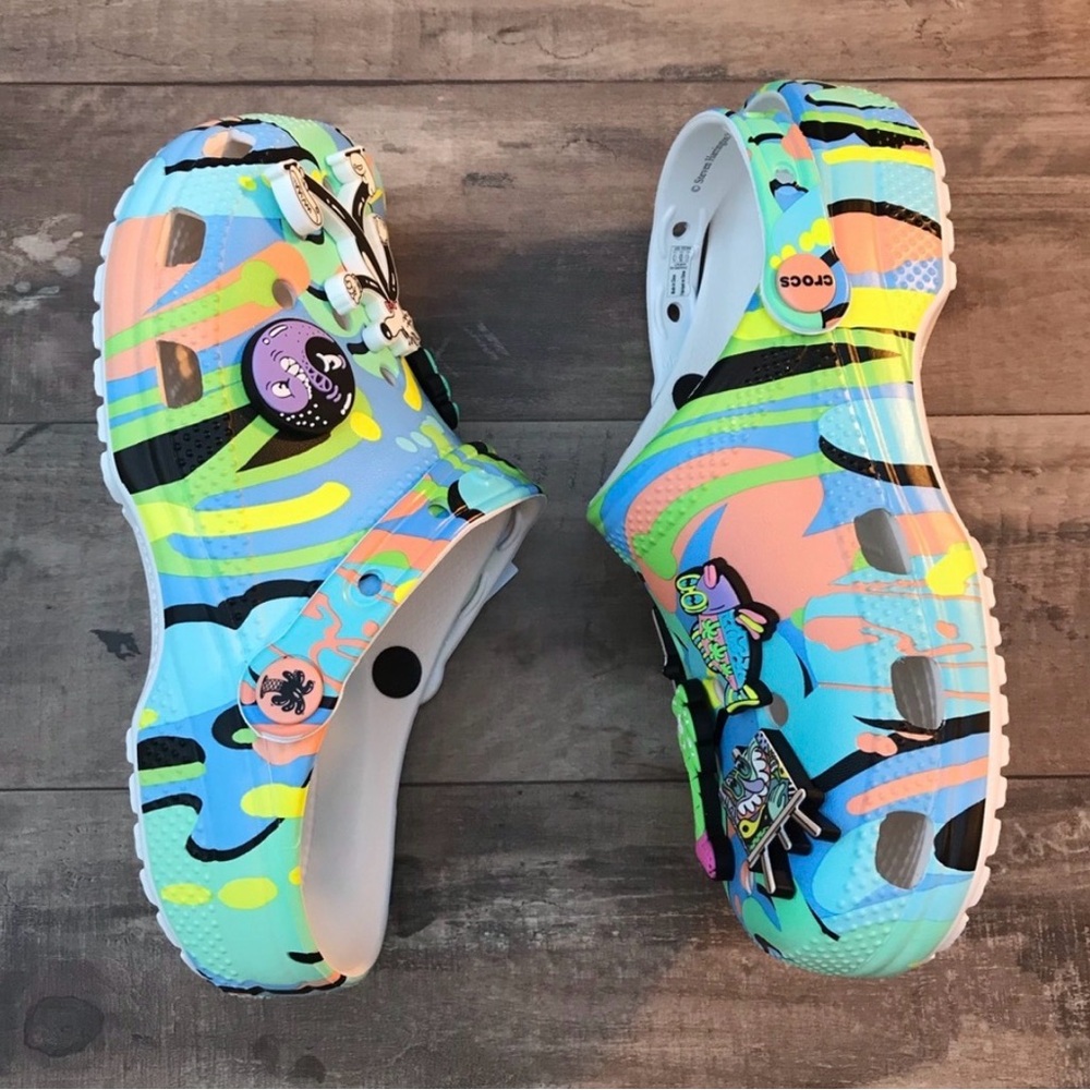 Colorful Women’s Clog Shoes with Tropical Charms - Blue/Multicolor - Picture 9 of 9